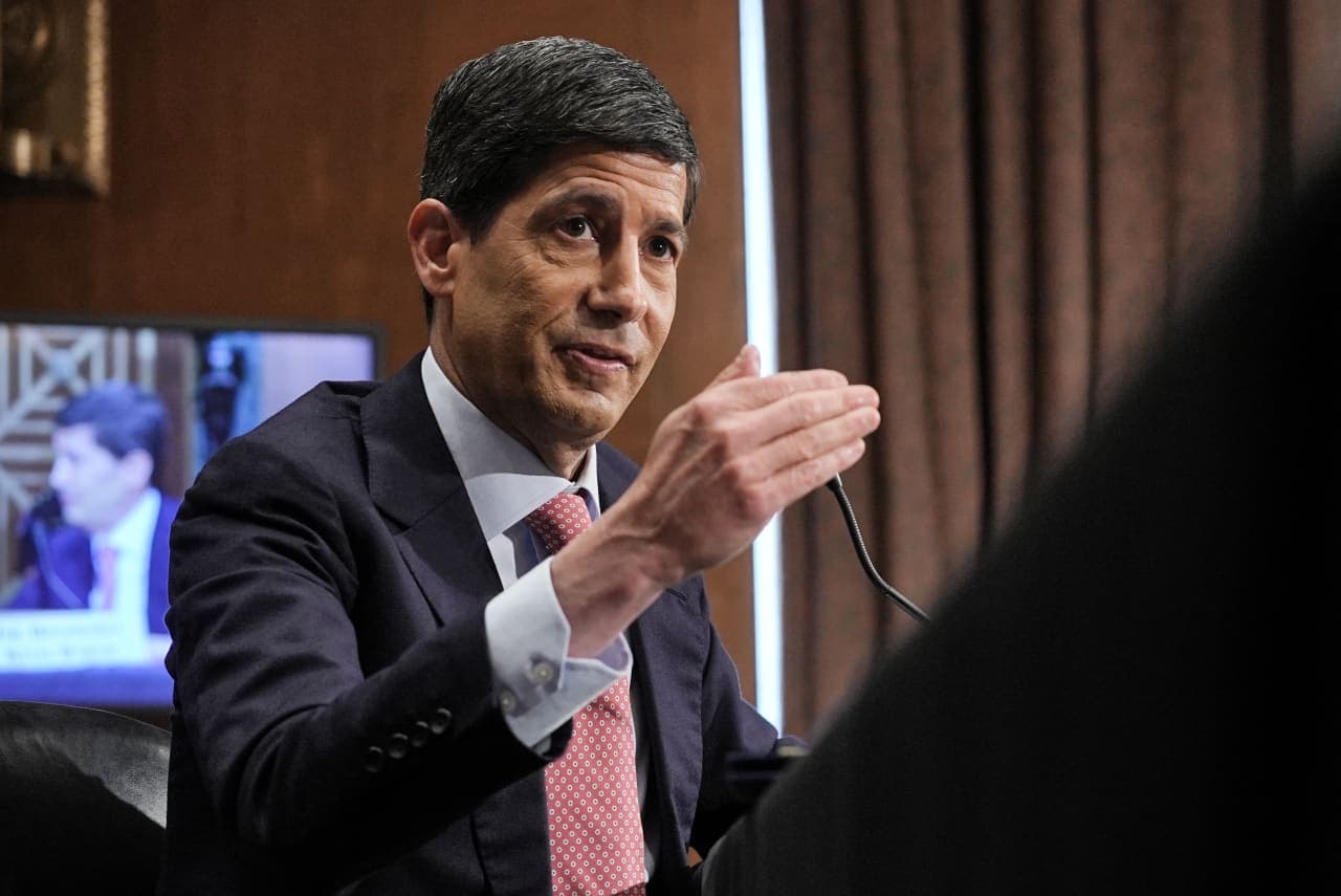 Fed's Inflation Policy Under Scrutiny as Wall Street Loses Confidence