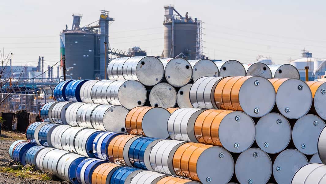 Oil Surge Fuels Dow: Trump’s Venezuela Spoil Sparks Energy Boom