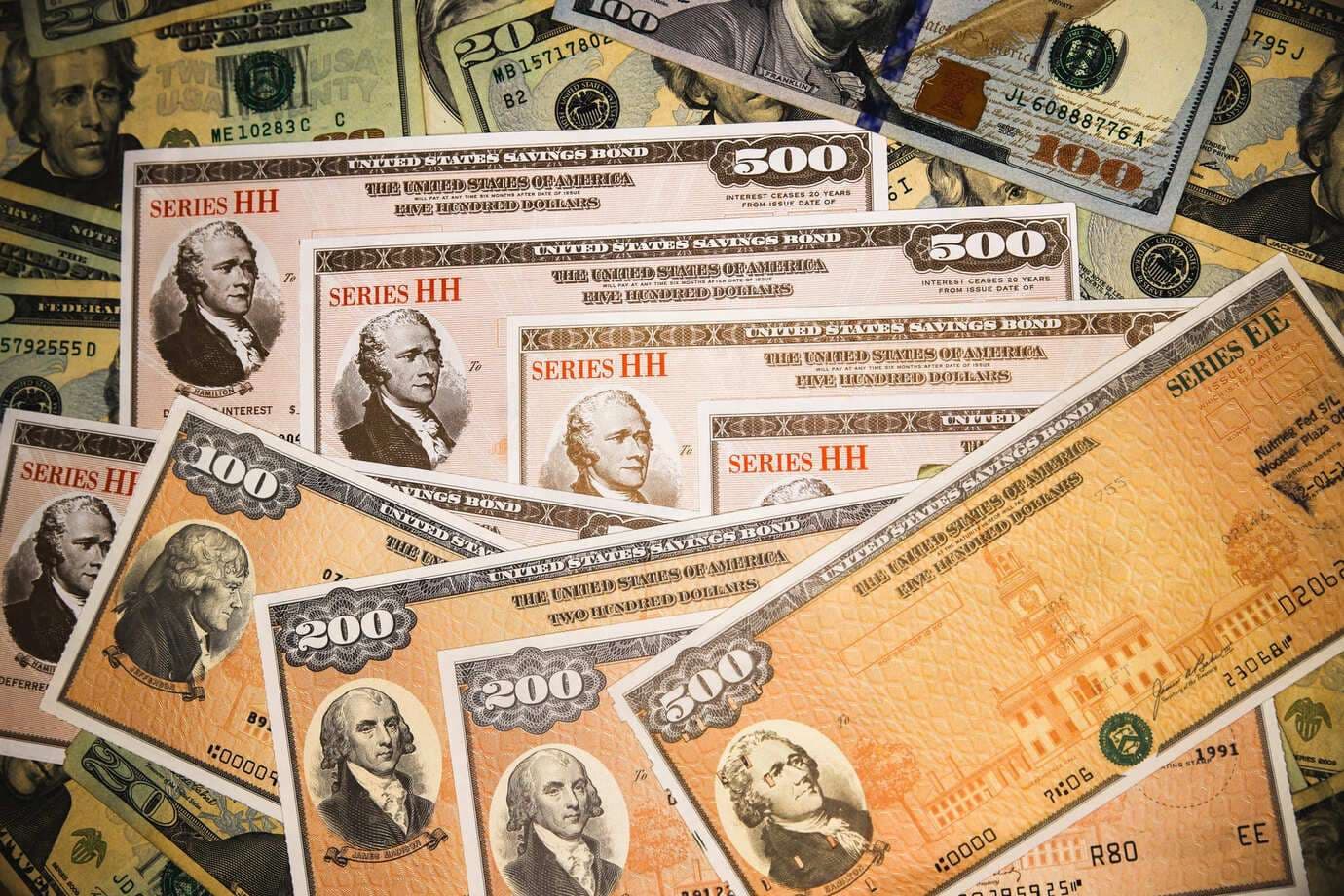 30-Year Treasury Yields Hit Record High Post-Fed Decision: How Markets React?