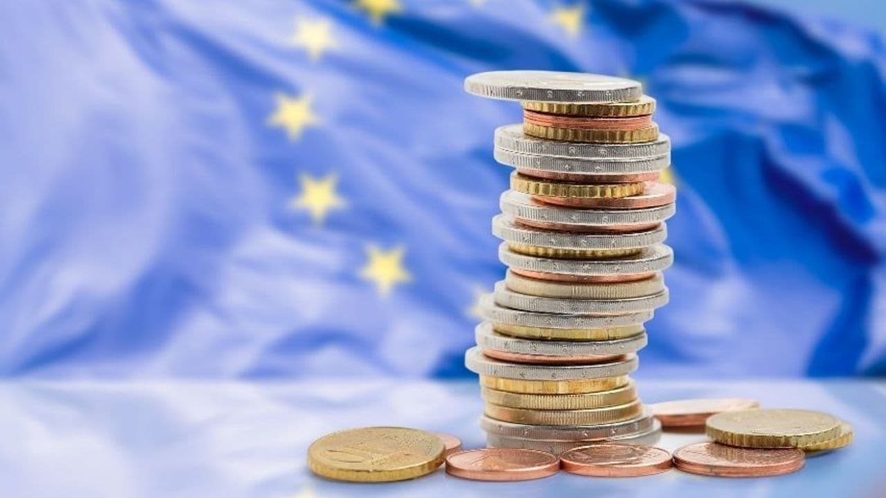 European Markets Close Mixed: Indexes, Euro/Dollar and Economic Indicators