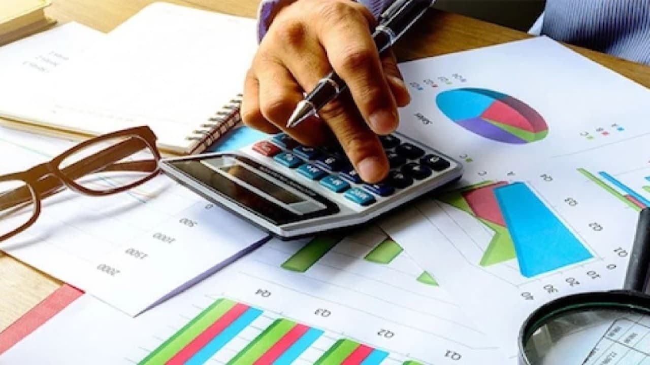 Service Producer Price Index Falls 0.22% in June, Posts 31.84% Annual Rise