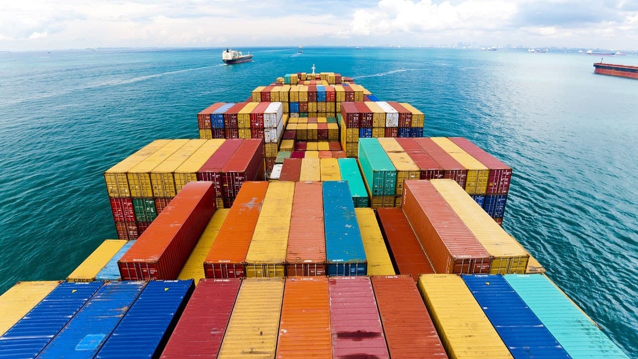 Freight Costs Surge 100% as Global Inflation Risks Deepen