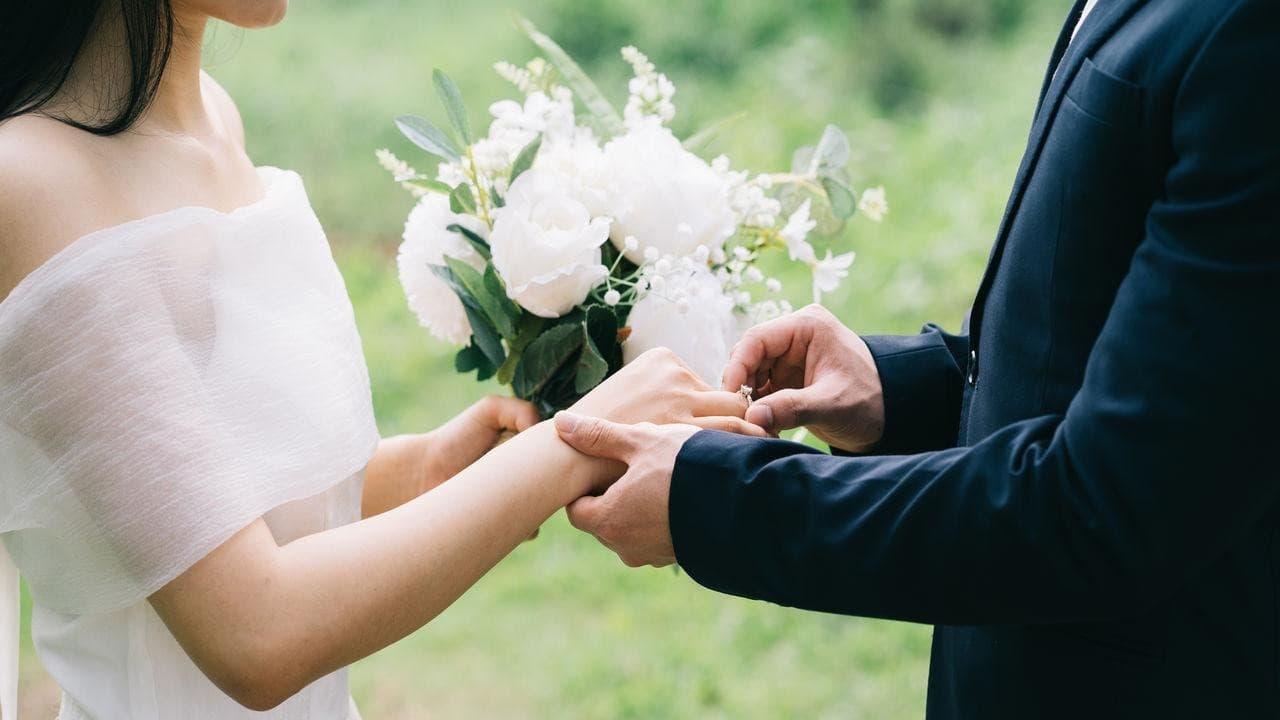 Paradigm Shift in Marriage Economics: Income Trumps Degree