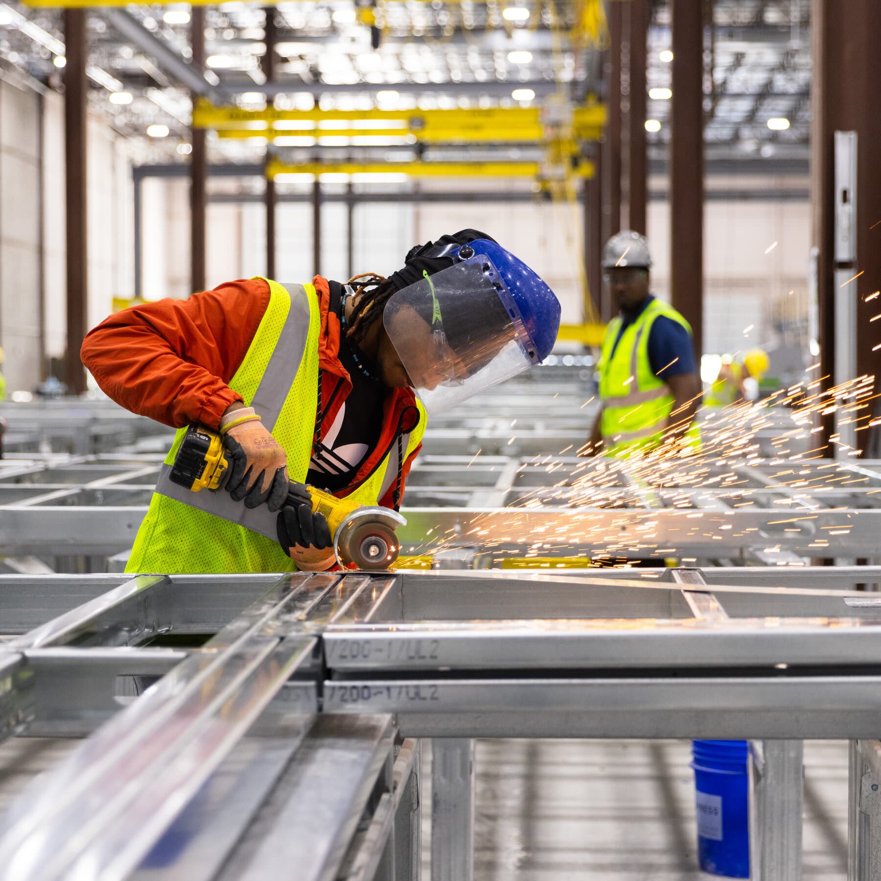 US Economy Slows in Q2: 1.5% Growth as Middle East Conflict Rattles Energy Markets