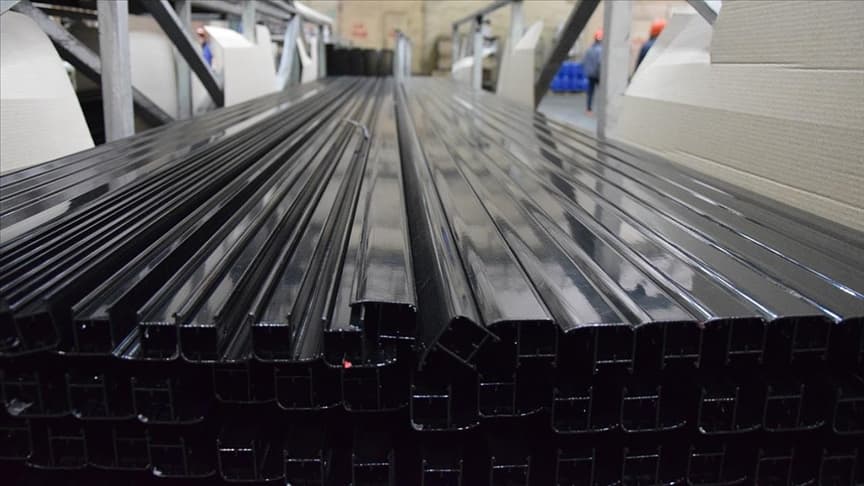 Aluminum Nailed to Iron Warehouses: The Hidden Wealth of the Weak Dollar