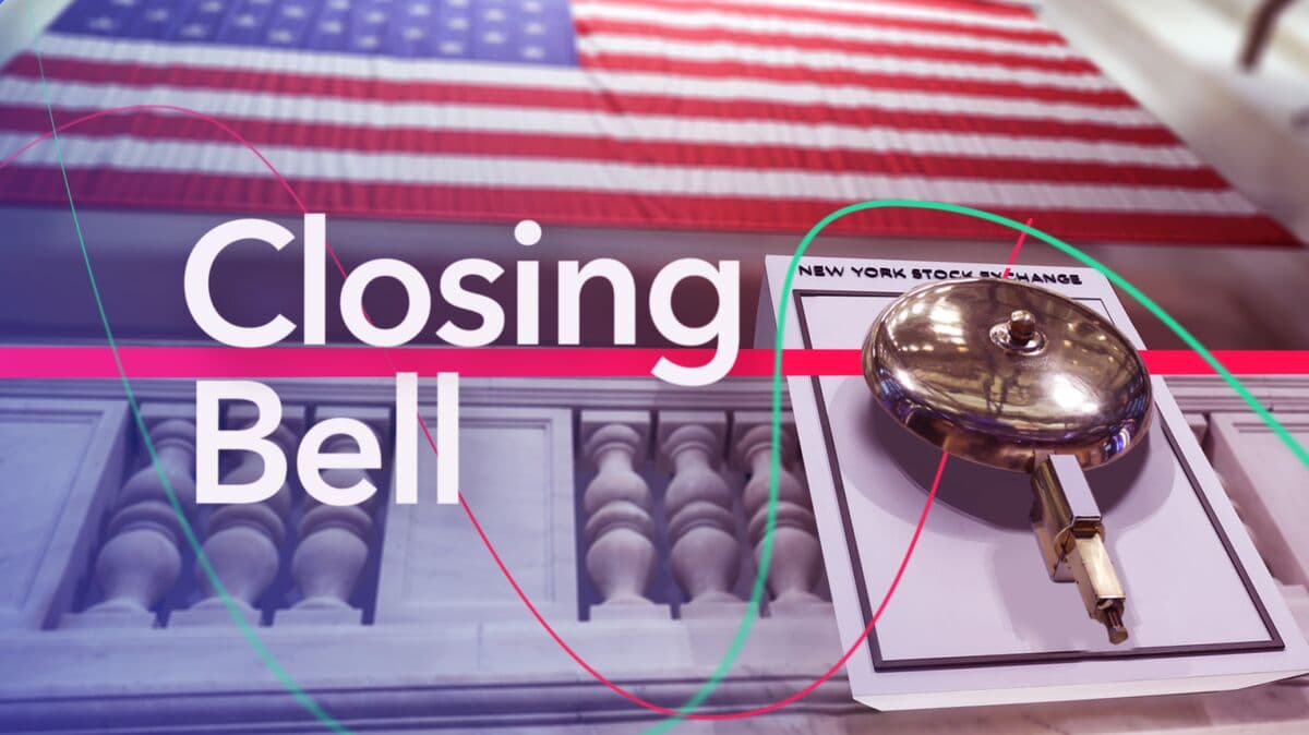 Chipmakers Boost Stocks as Oil Declines