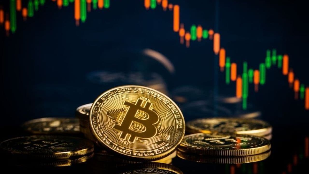 Fed Pressure Pushes Bitcoin Below $64,000