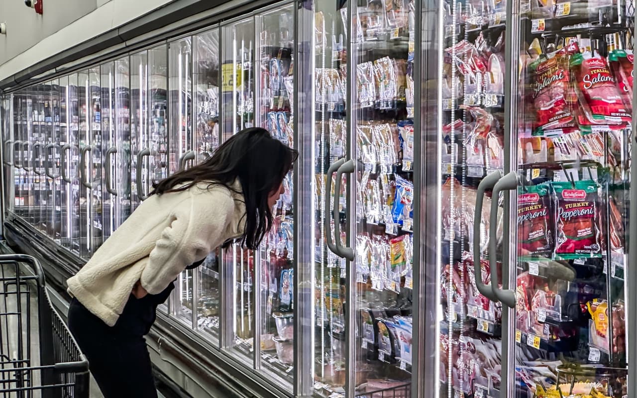 Conagra’nın Çifte Şoku: Temettü Kesintisi ve 2 Milyar Dolarlık Zarar