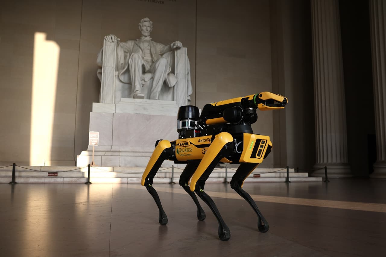 Hyundai, SoftBank'tan Boston Dynamics Hissesini Alıyor: Otomotivde Robotik Dönüşüm