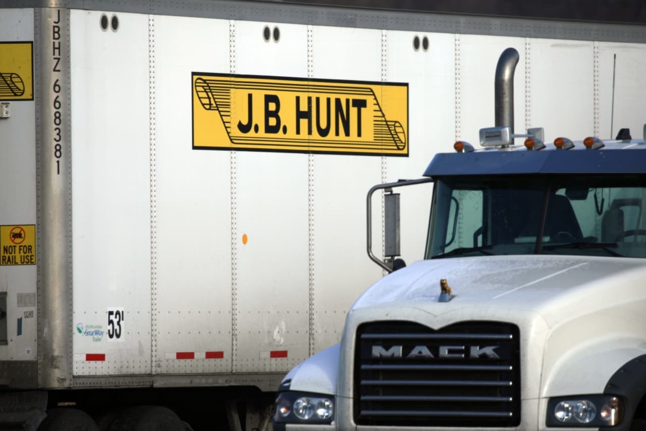 J.B. Hunt'ın Lojistik Hamlesi: Sıkışan Pazarda Beklenmedik Sıçrama