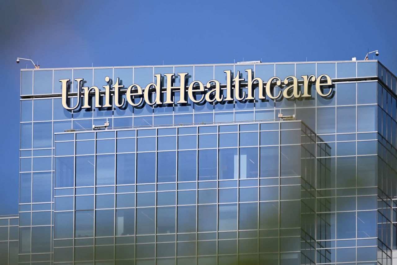UnitedHealth'ın 2024 Kar Beklentisi Yükselişi: Senedi %5'in Üzerine Fırladı