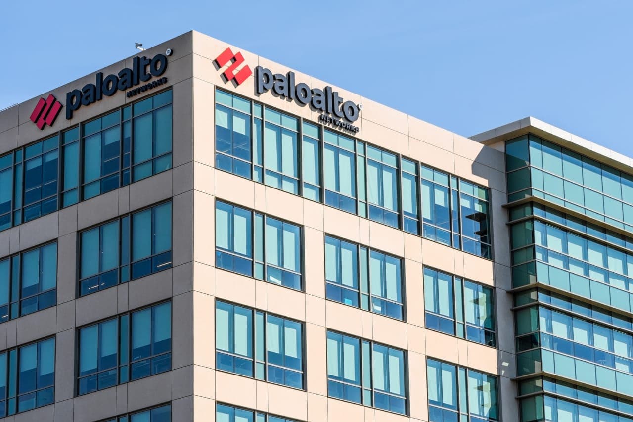 Palo Alto Networks’te Yatırımcıların Çılgın Koşusu: Hisse İki Katına Çıktı