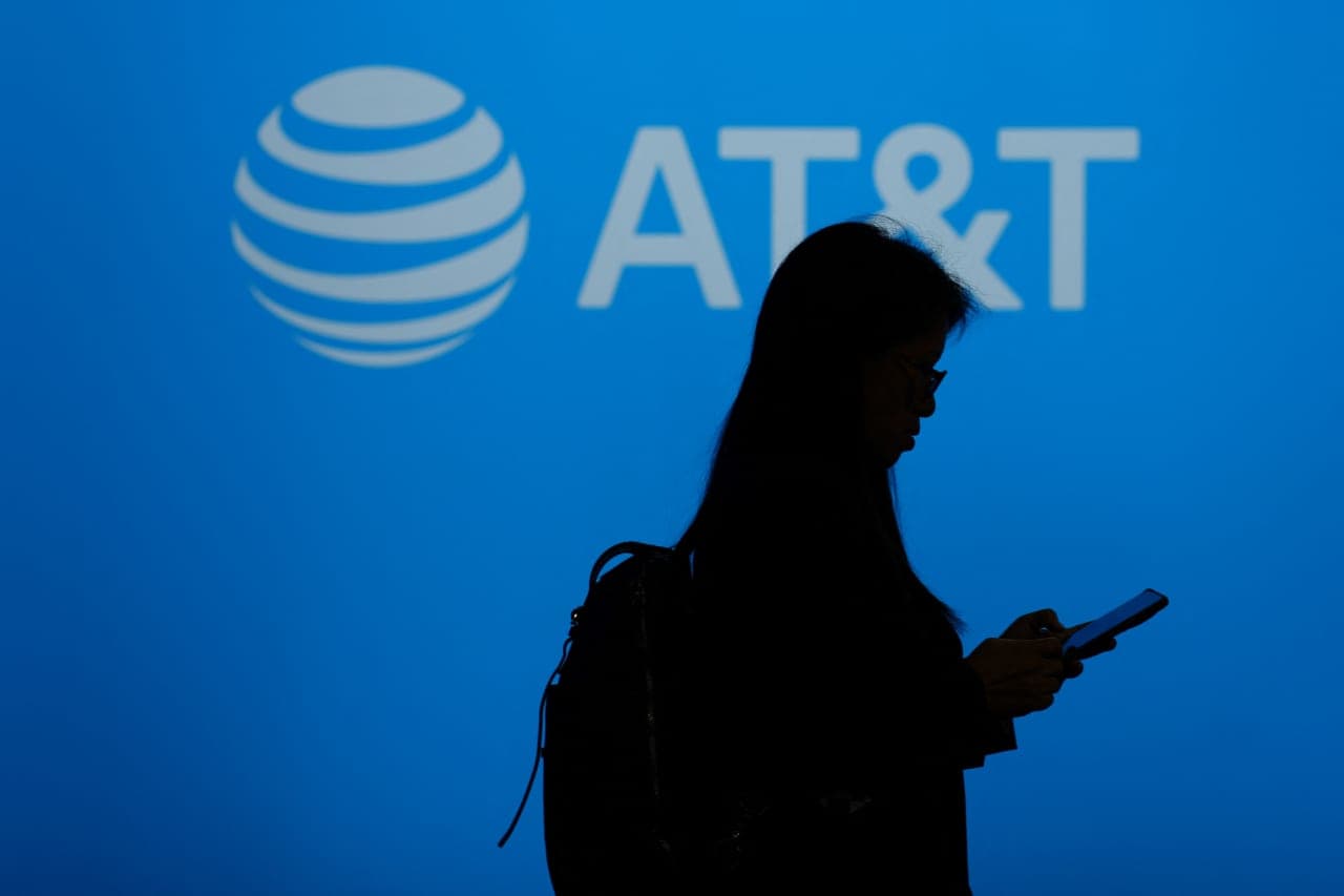 AT&T'nin Uzay Savaşı: Starlink'in Gölgesi ve Kablosuz Devlerin Yeni Denge Noktası