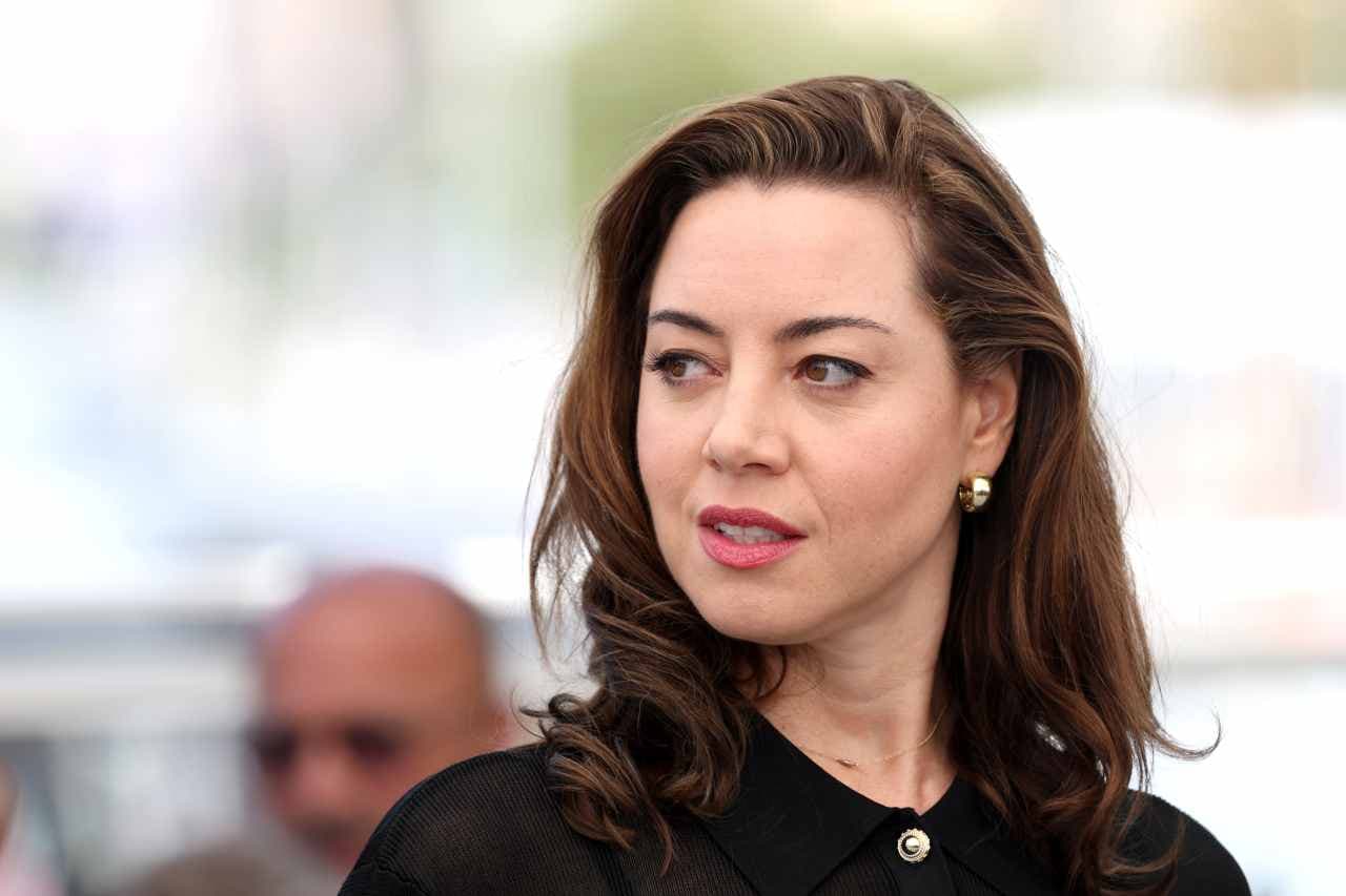 Aubrey Plaza'nın 5 Milyon Dolar Evi Fiyatını Düşürdü: Yatırımcıların Dikkatini Çekecek Mi?