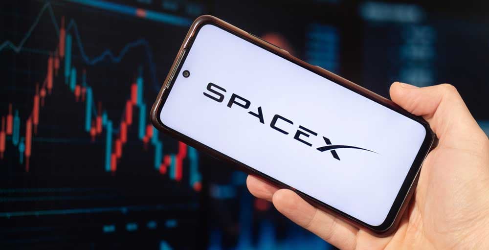 New AI Model Puts SpaceX Back In The Game
