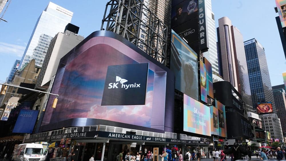 Chip Stocks Plunge: SK Hynix Faces Market Crash Amid SOX Turmoil