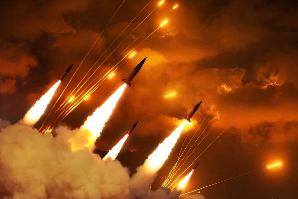 Gulf Tensions Escalate: Jordan's Missile Interception Shakes Energy and Treasury Markets