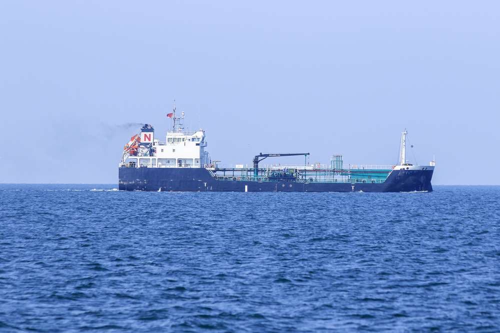 Hürmüz Strait Traffic Plunge: Market and Smart Money Implications