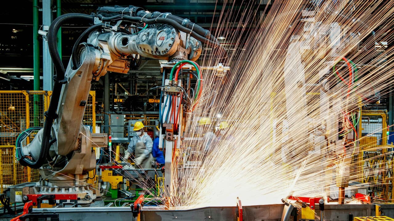 China's Trade Surplus Peaks: The Stumble Into Fiscal Austerity
