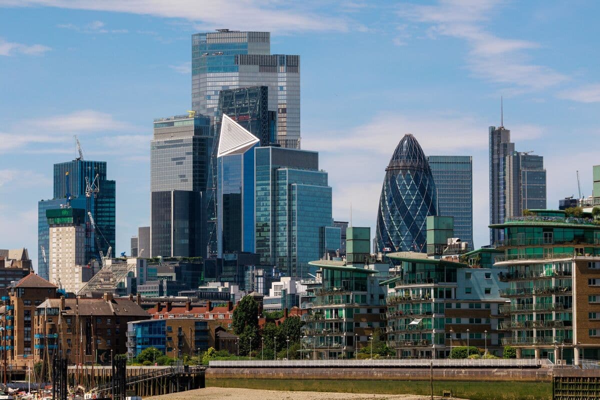 Londra'nın Halka Arz Rönesansı Gecikme Riskiyle Karşı Karşıya