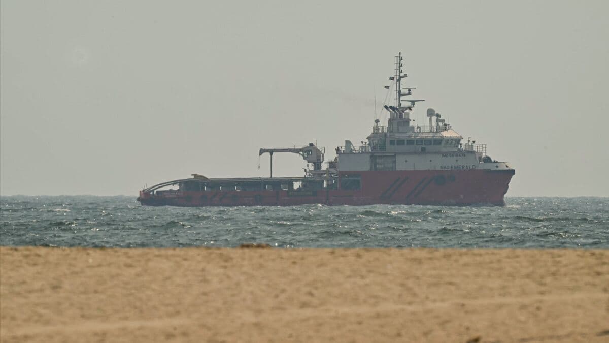Hormuz Reopening: Navigating Energy Flow Restrictions