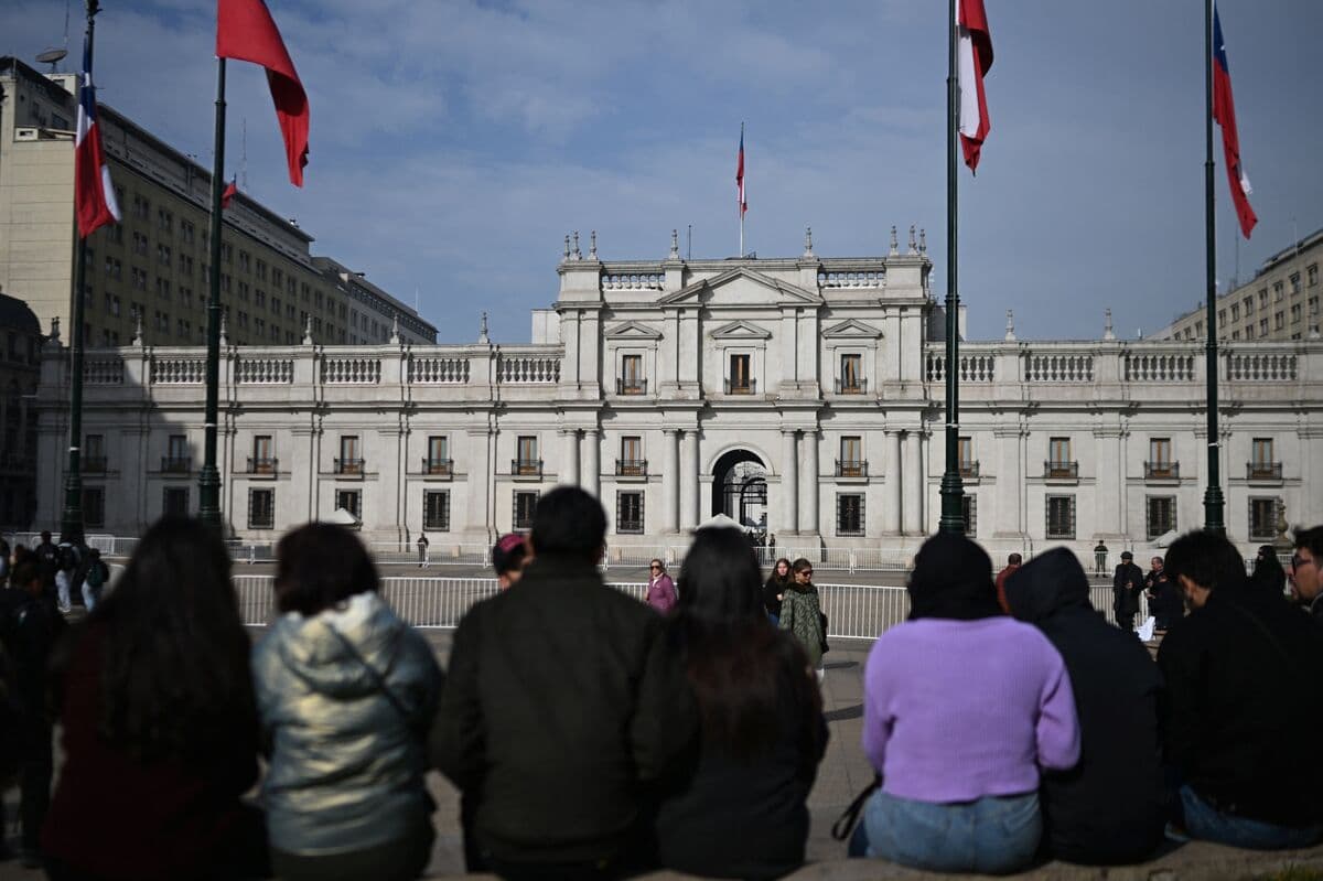 Chile's New Pension Rules Spark Industry Divide