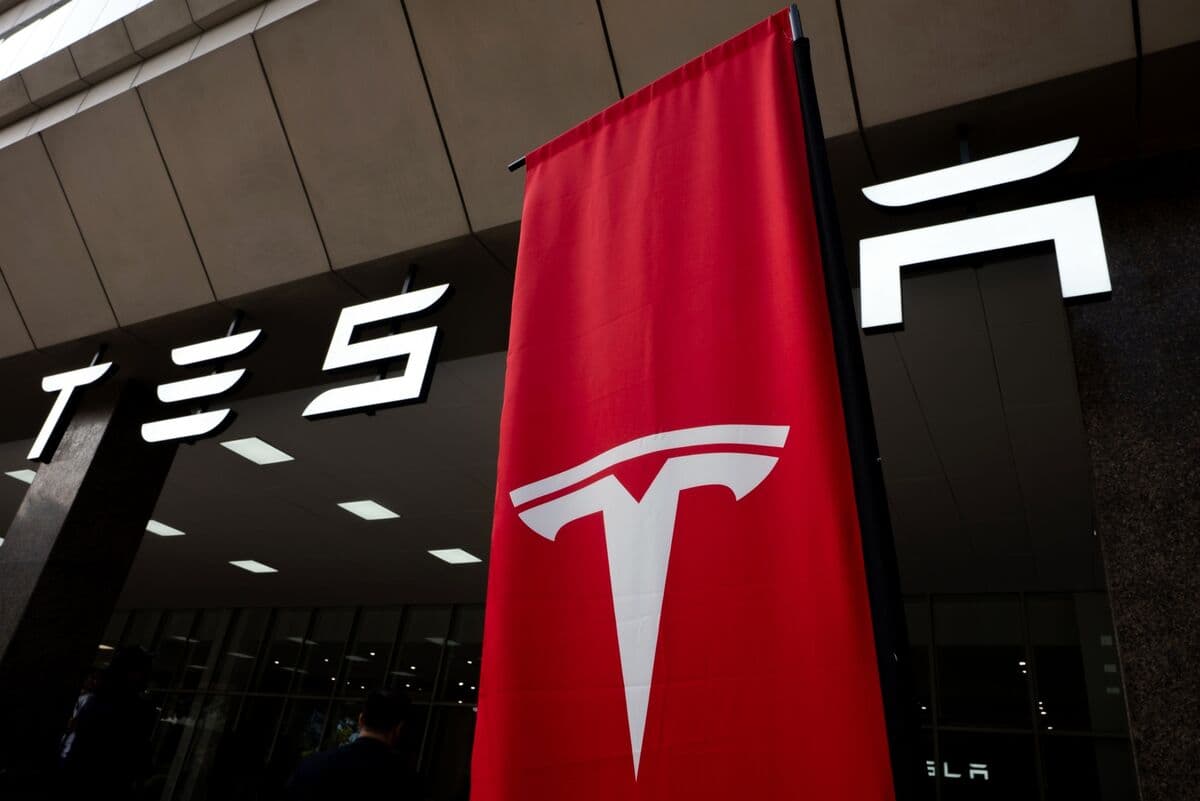 Tesla'nın Hisse Performansı SpaceX İPO'sundan Bu yana İstikrarlı