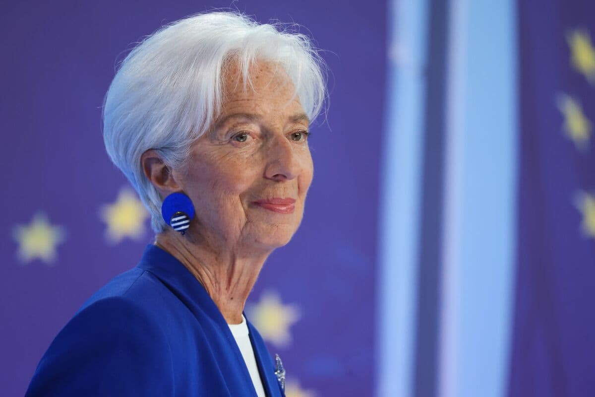 ECB Başkanı Lagarde, Avrupa Maliye Bakanları Toplantısına Vukuçiç'in Yerini Aldı!
