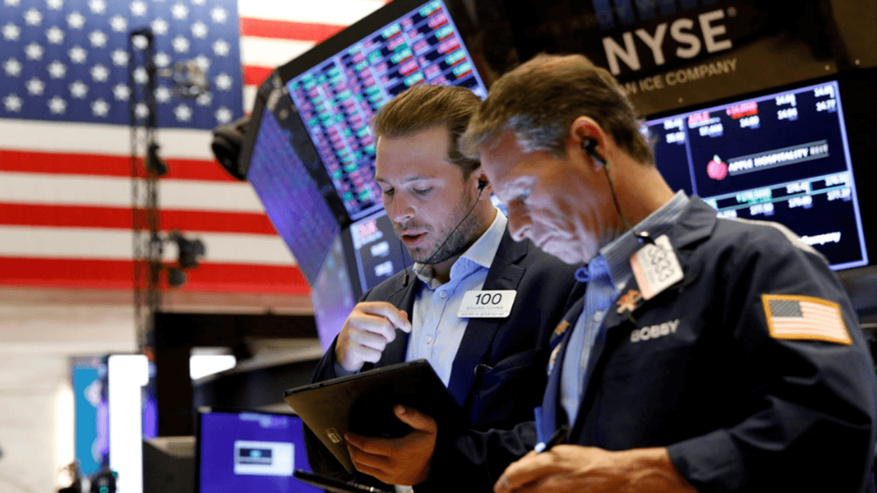 Tech Momentum and Geopolitical Tension Keep NYSE Indices Afloat