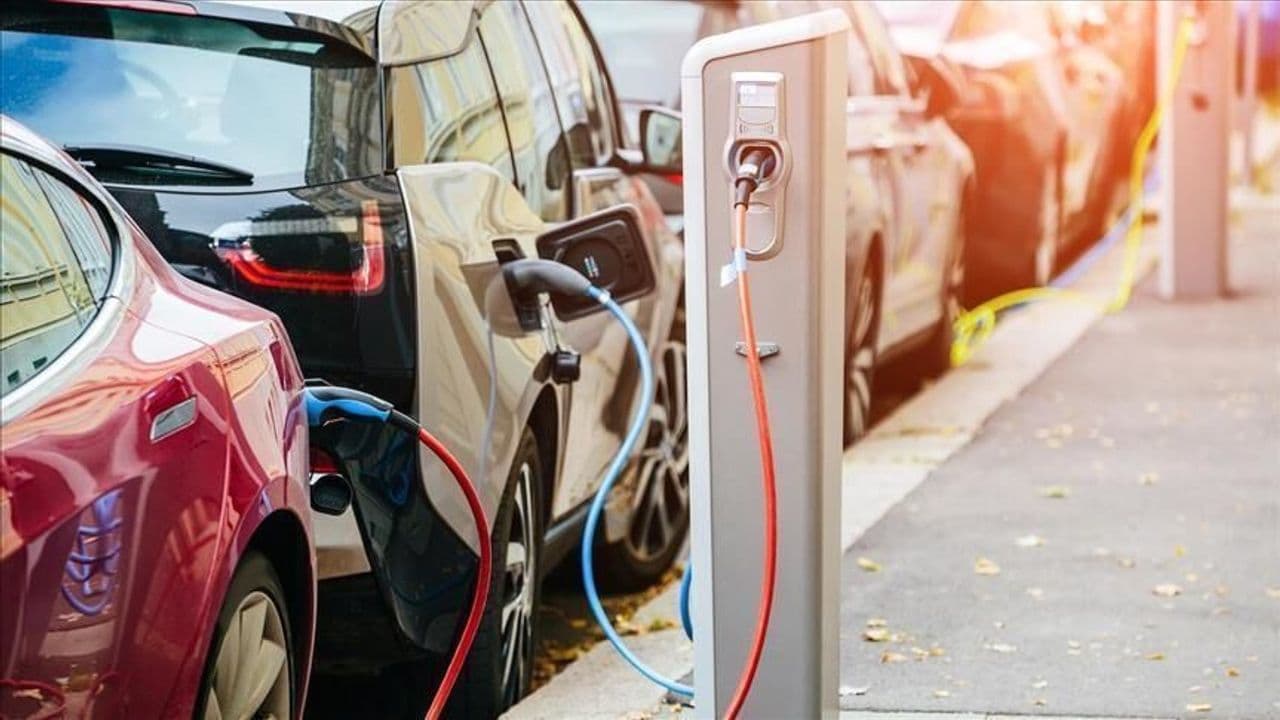 EV Charging Demand Surges 153.5%: Impact on Turkey's Charging Infrastructure Investments
