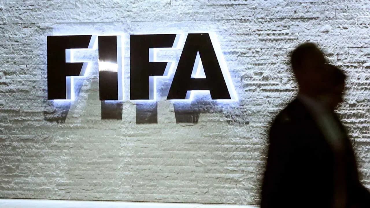 Sivasspor's Transfer Ban: Political Pressures in Football Markets