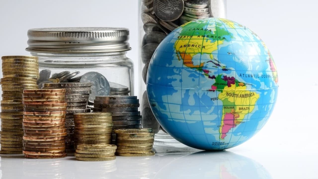 IMF'den Küresel Ekonomiye 'Yavaşlama' Uyarısı: Enerji Şoku ve Yapay Zeka Ayrışması