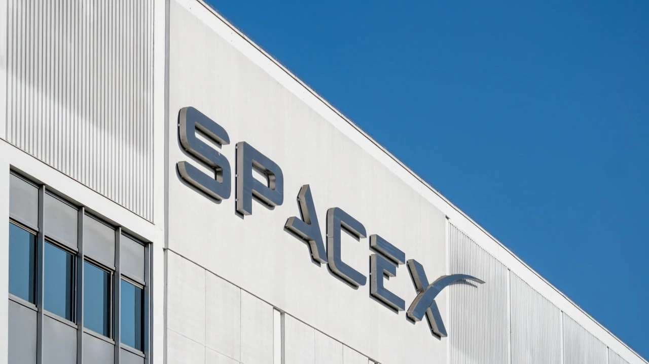 Secondary Market Pressure Intensifies on SpaceX Shares
