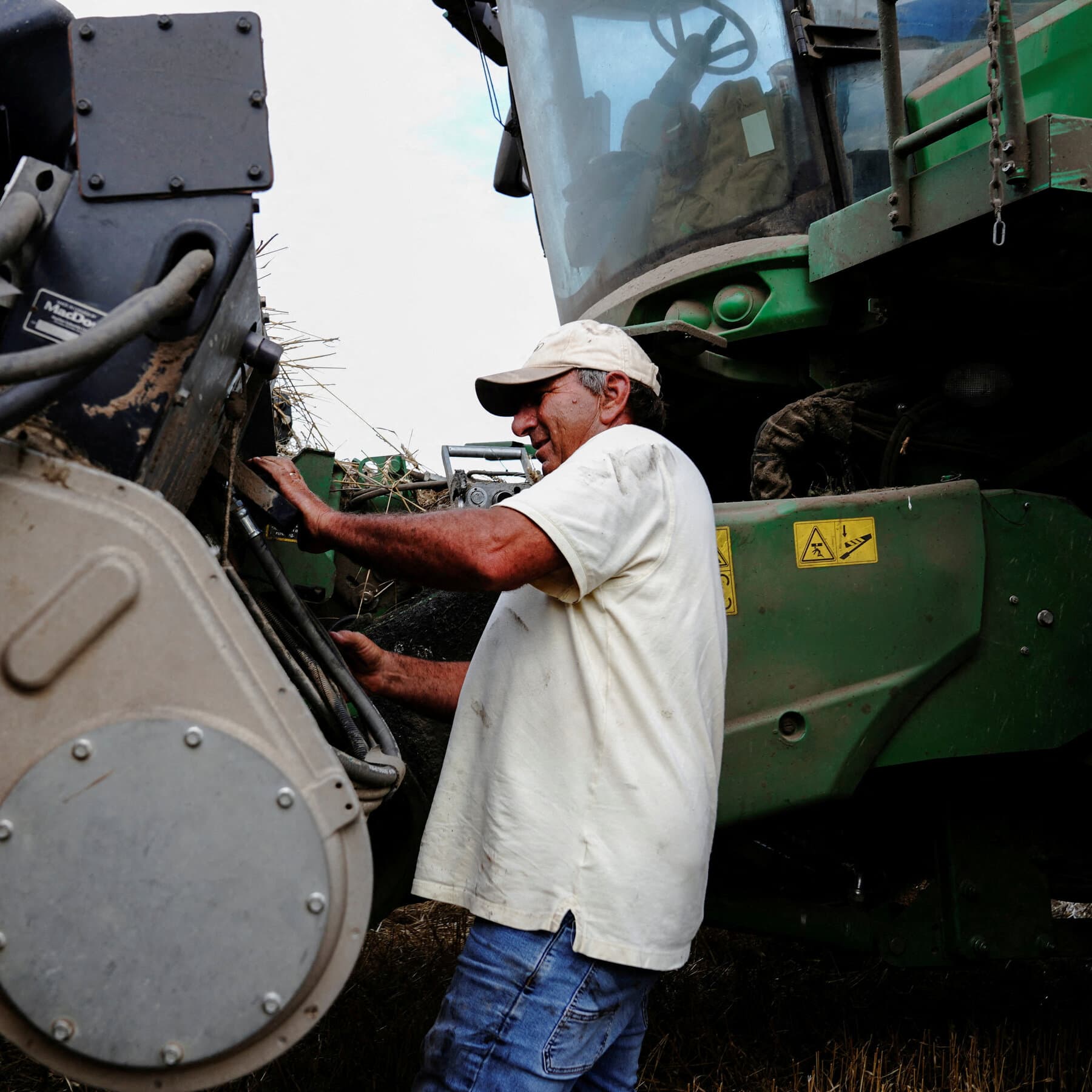 John Deere's Repair Decision: A New Breath for the Agricultural Sector