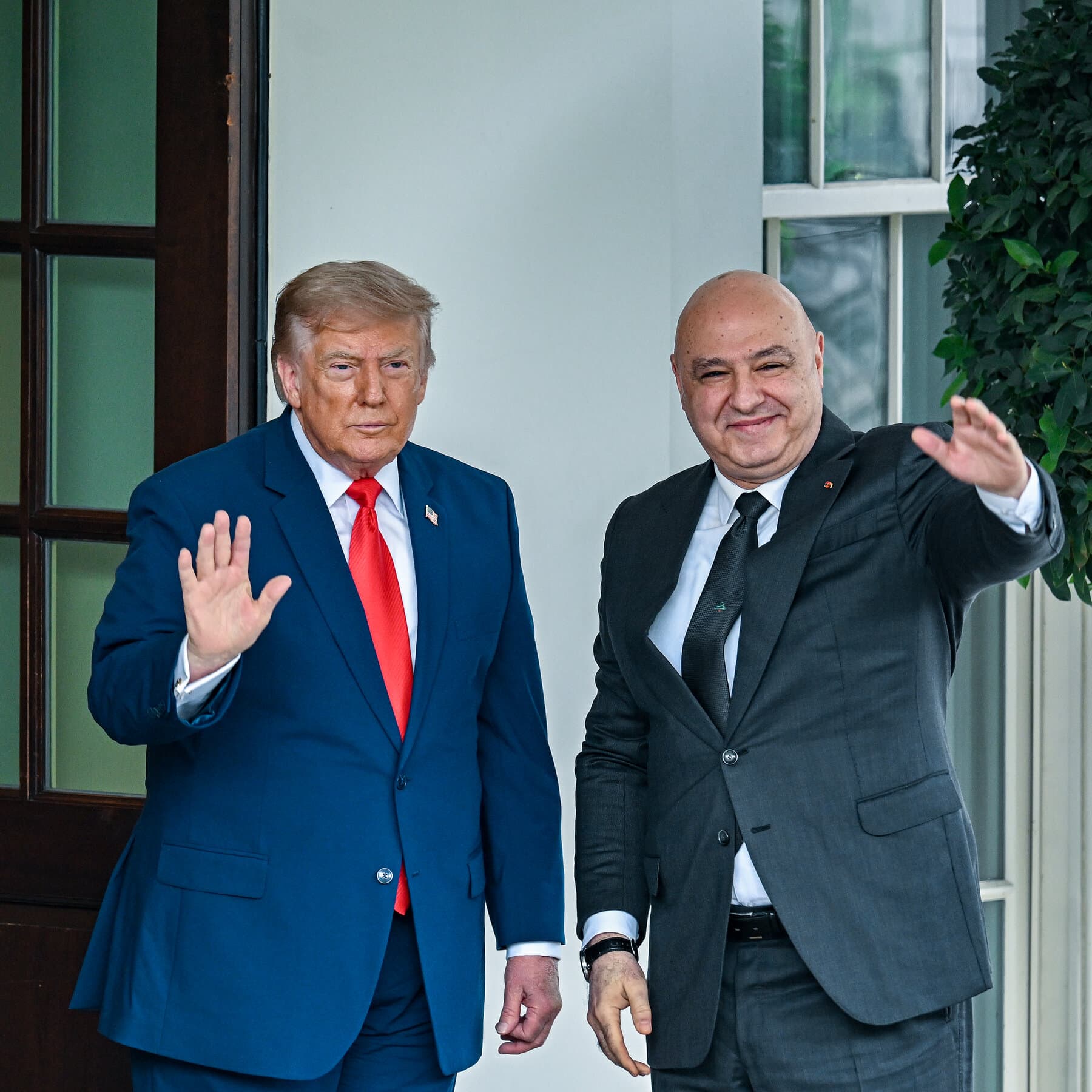 Trump Lifts 39-Year Flight Ban to Lebanon: A New Horizon for Airlines and Markets