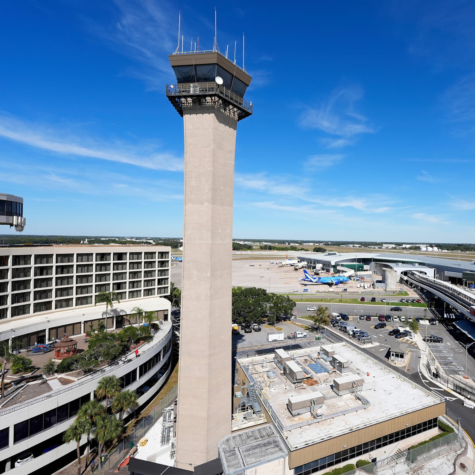 Structural Shift in Aviation Security: Airports Abandon Federal Oversight